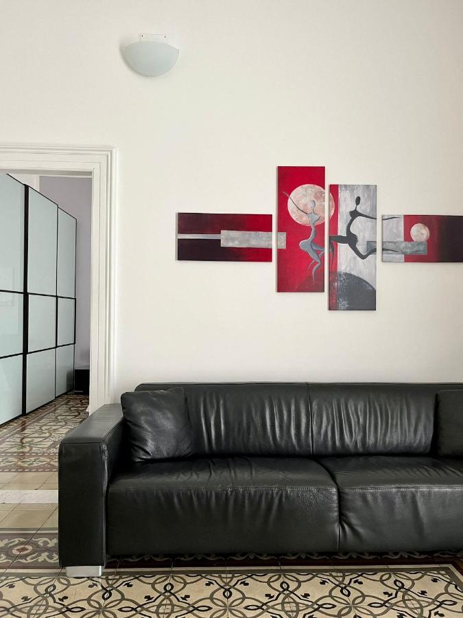 Alsimica Apartment Taranto Bagian luar foto